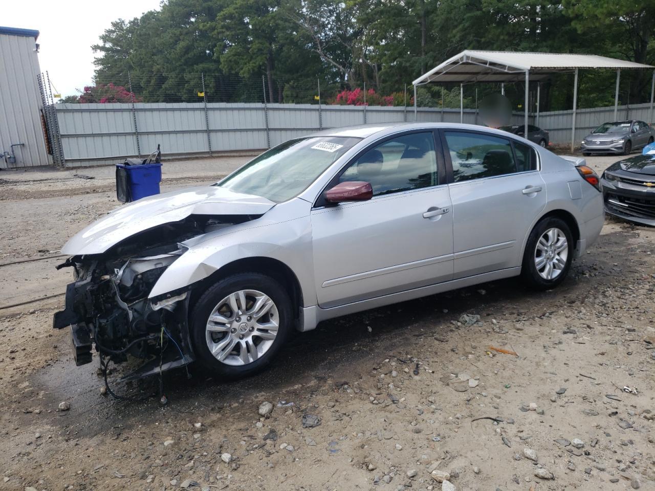 NISSAN ALTIMA BASE