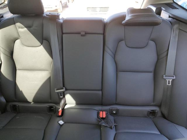 2023 VOLVO XC60 PLUS YV4H60DW8P1368945
