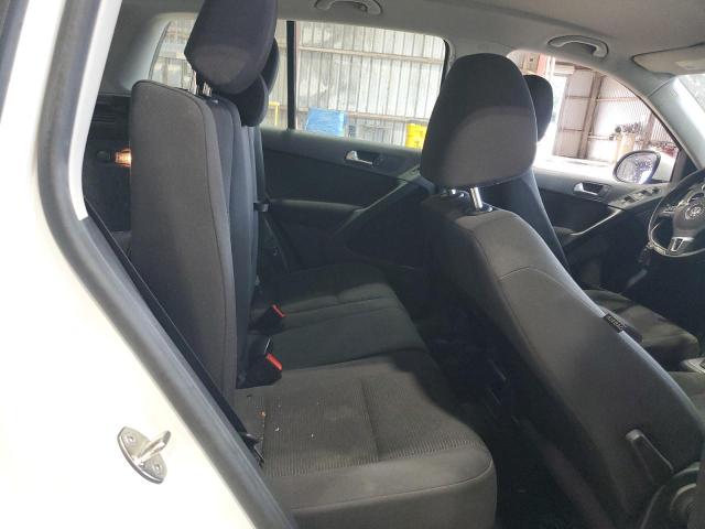 2017 VOLKSWAGEN TIGUAN S WVGAV7AXXHK043847