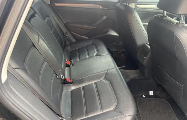 2015 VOLKSWAGEN PASSAT S 1VWAT7A34FC093056