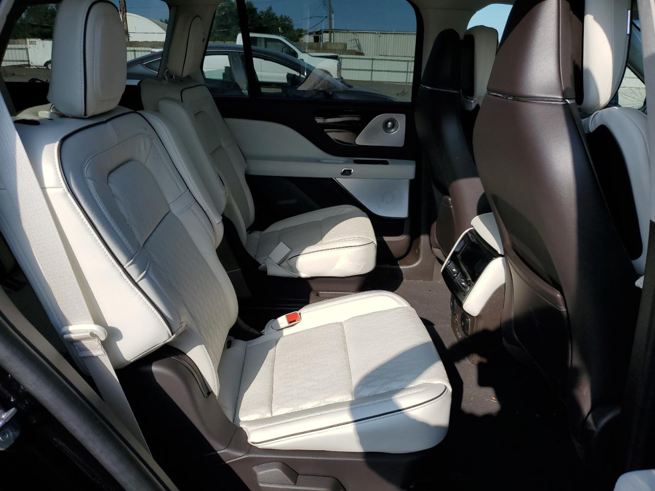 LINCOLN AVIATOR BLACK LABEL