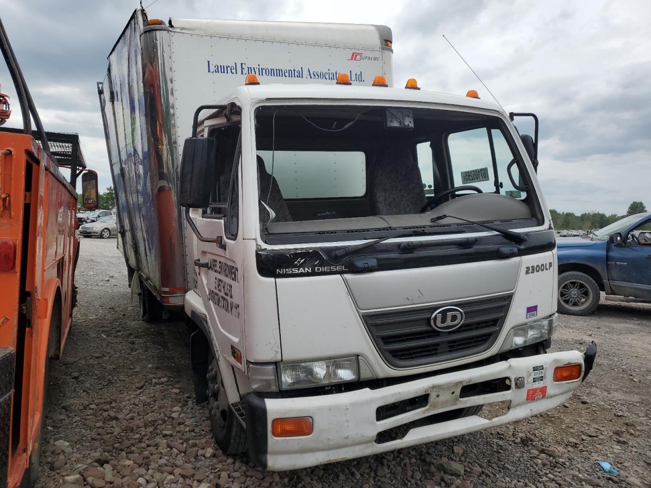 Lot #3266693463 2007 NISSAN DIESEL UD2300