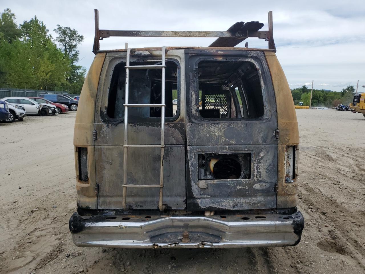 FORD ECONOLINE E250 VAN