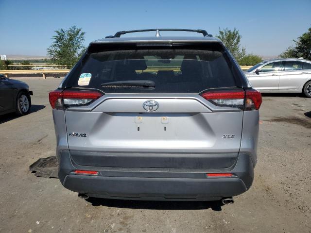 2020 TOYOTA RAV4 XLE - JTMR6RFV4LD004031