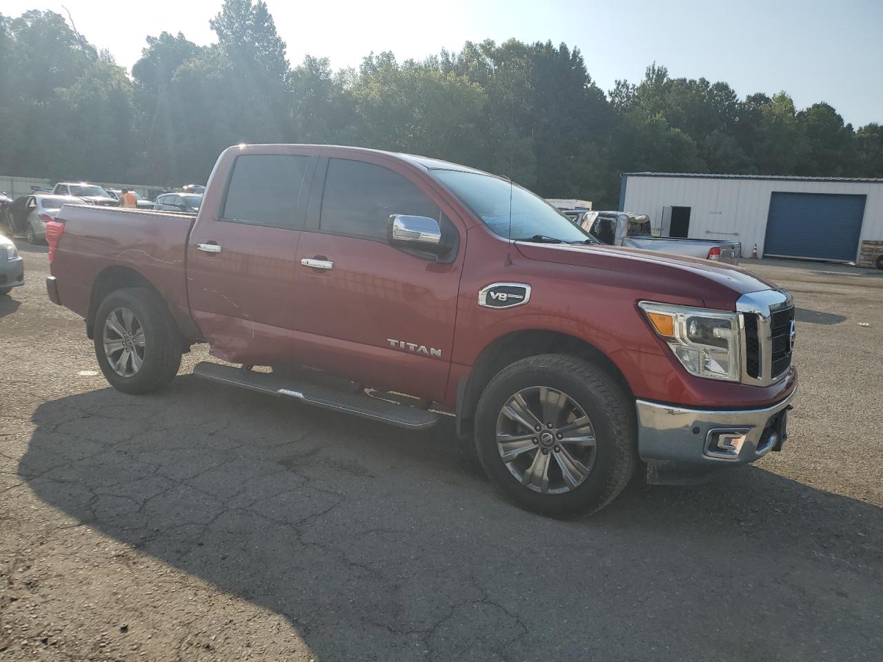 NISSAN TITAN SV
