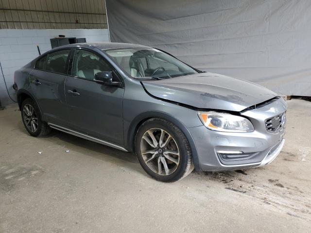 2016 VOLVO S60 CROSS YV4612UM4G2002099