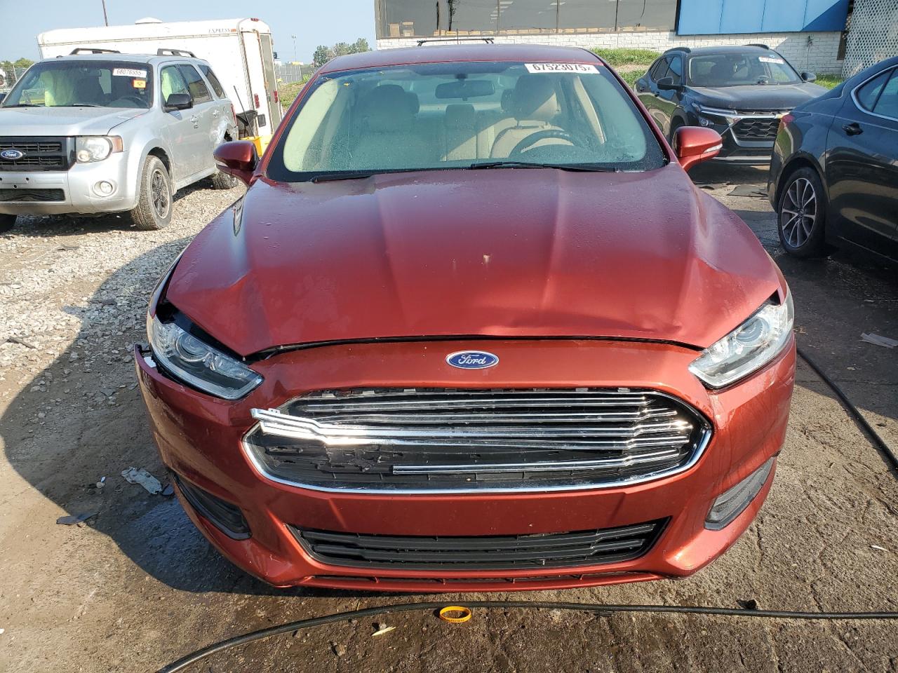 FORD FUSION SE