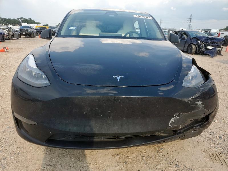2024 TESLA MODEL Y 7SAYGDEE2RA237324