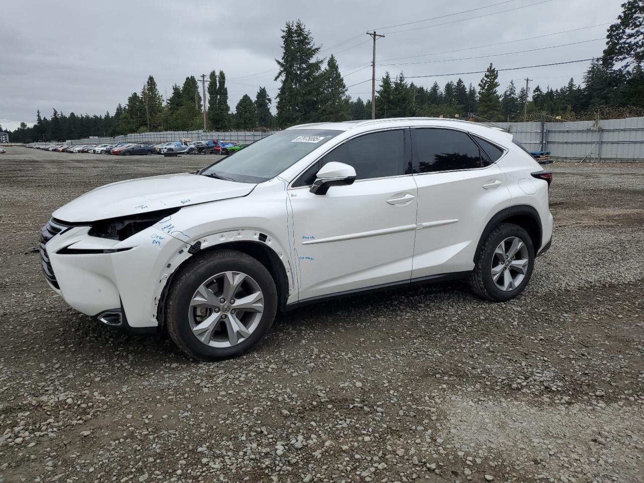 LEXUS NX 200T BASE