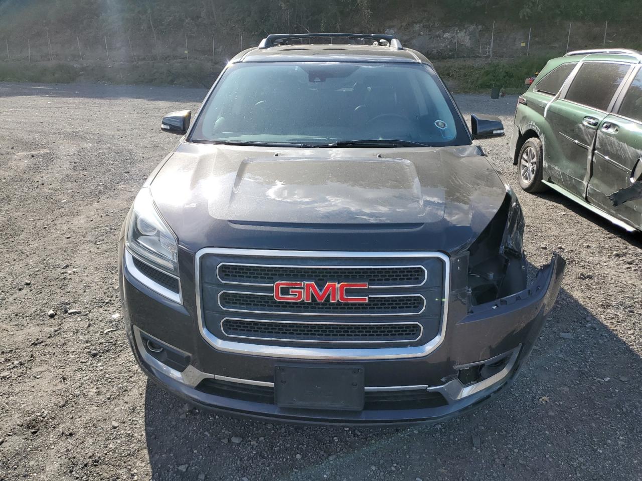 GMC ACADIA SLT-2