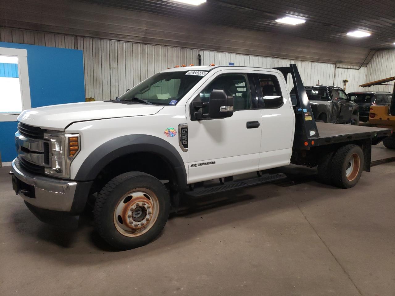 FORD F-550 SUPER DUTY