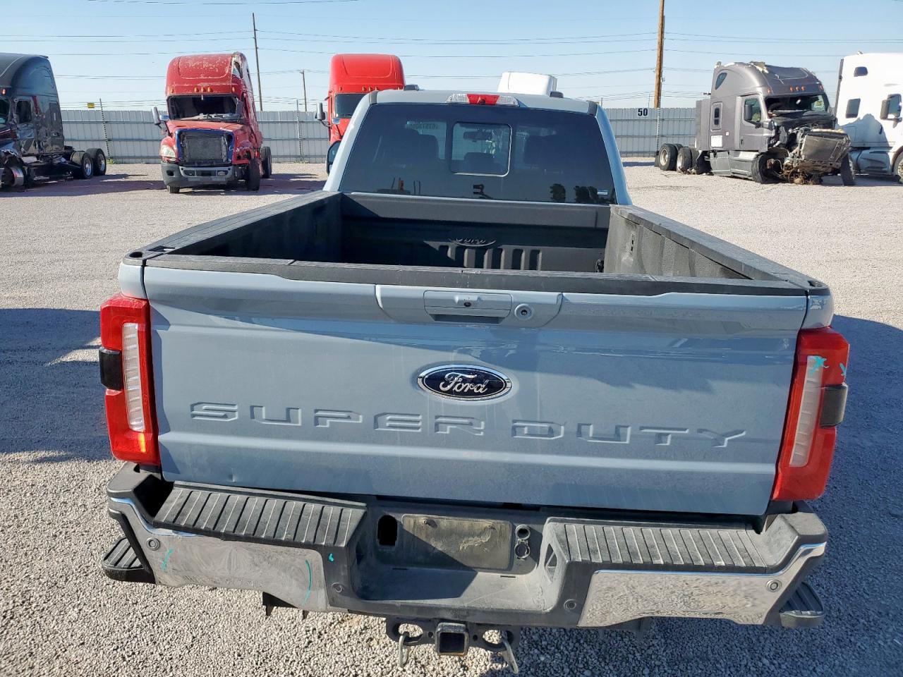 FORD F-350 SUPER DUTY