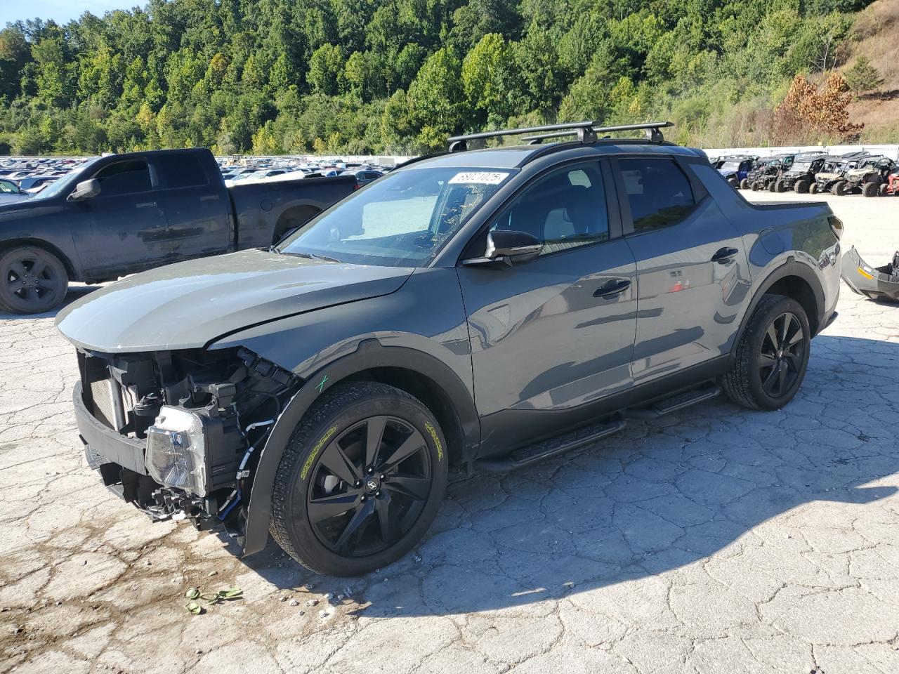 HYUNDAI SANTA CRUZ NIGHT