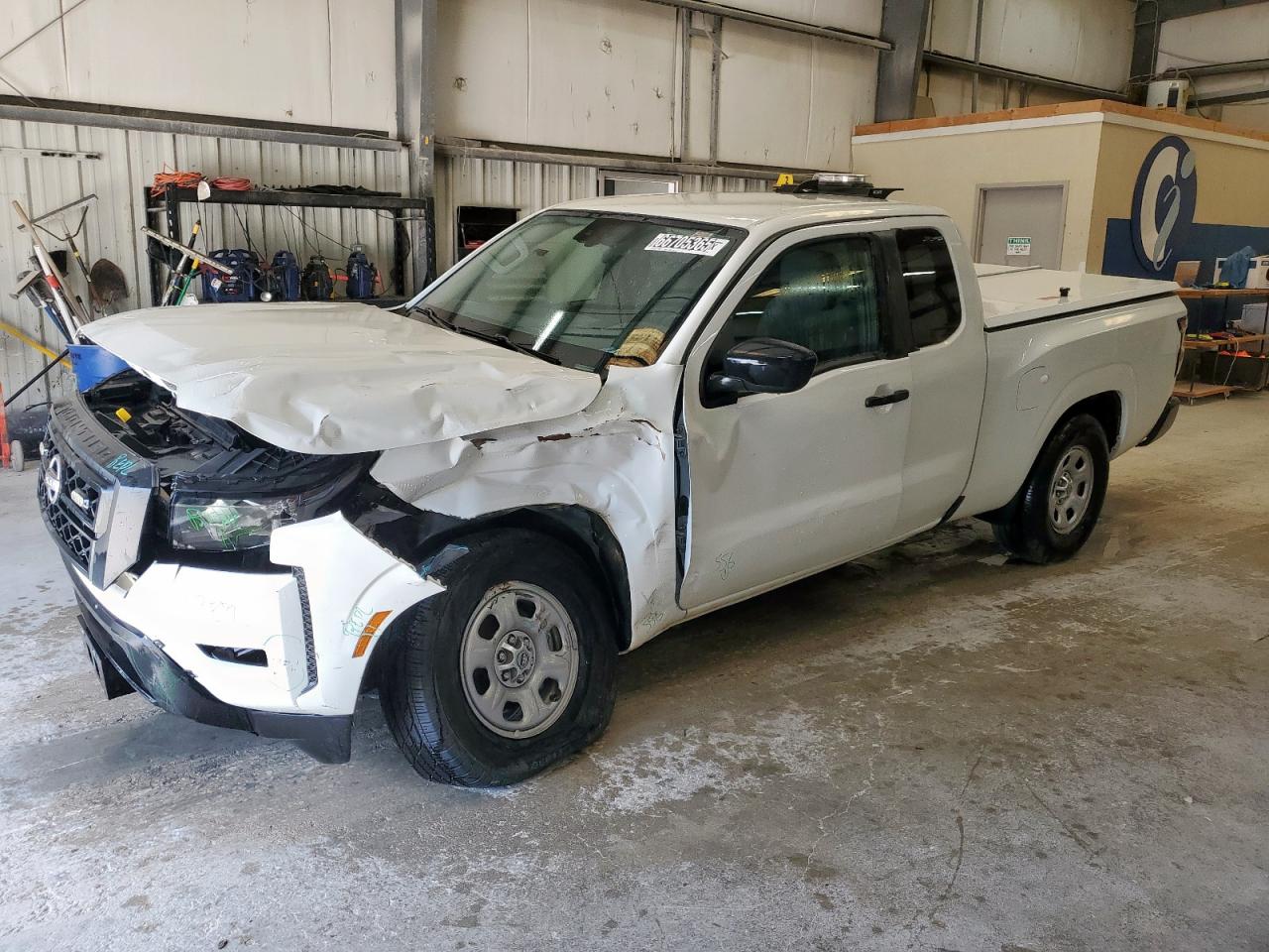 NISSAN FRONTIER S