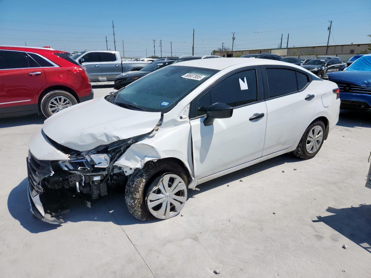 NISSAN VERSA S