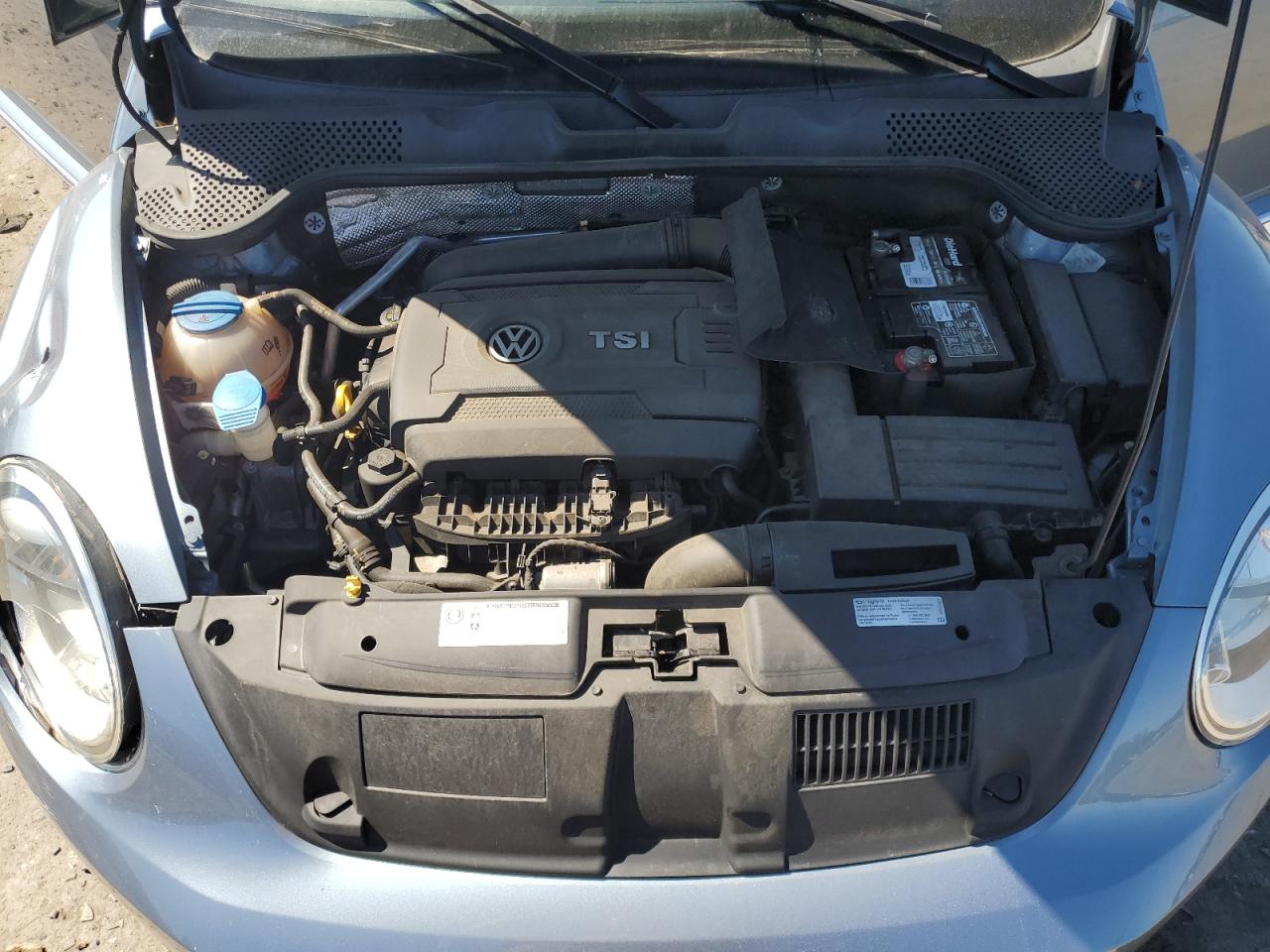 VOLKSWAGEN BEETLE S/SE