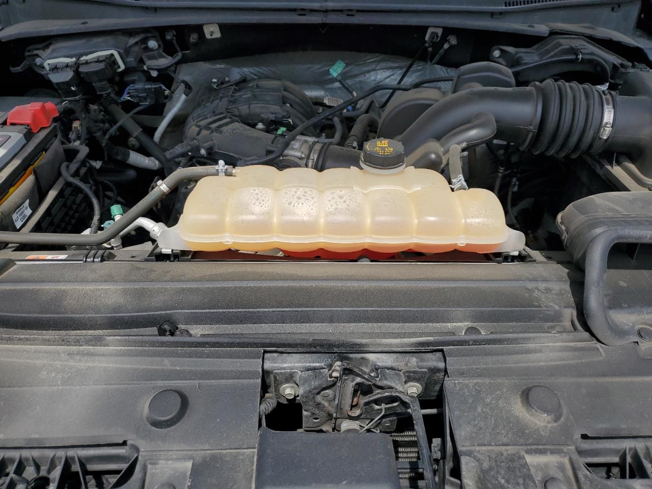 FORD F-150 SUPER CAB