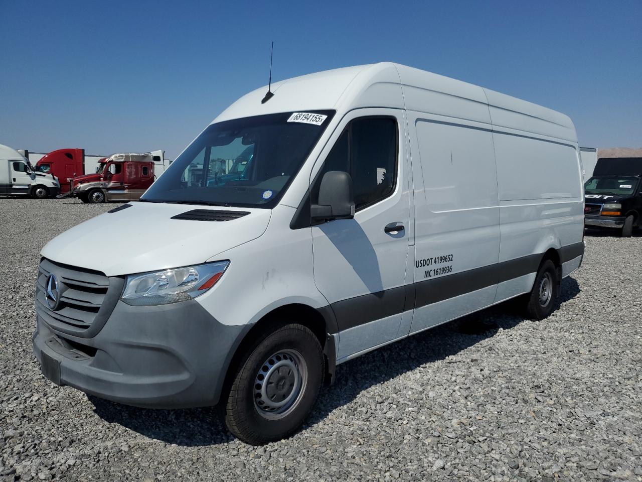 MERCEDES-BENZ SPRINTER 2500