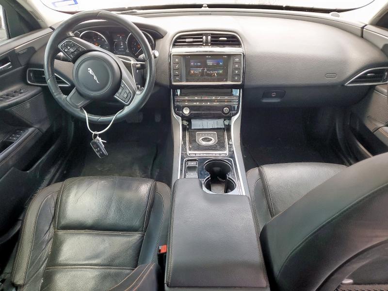 2017 JAGUAR XE PRESTIG SAJAE4BG4HA957701
