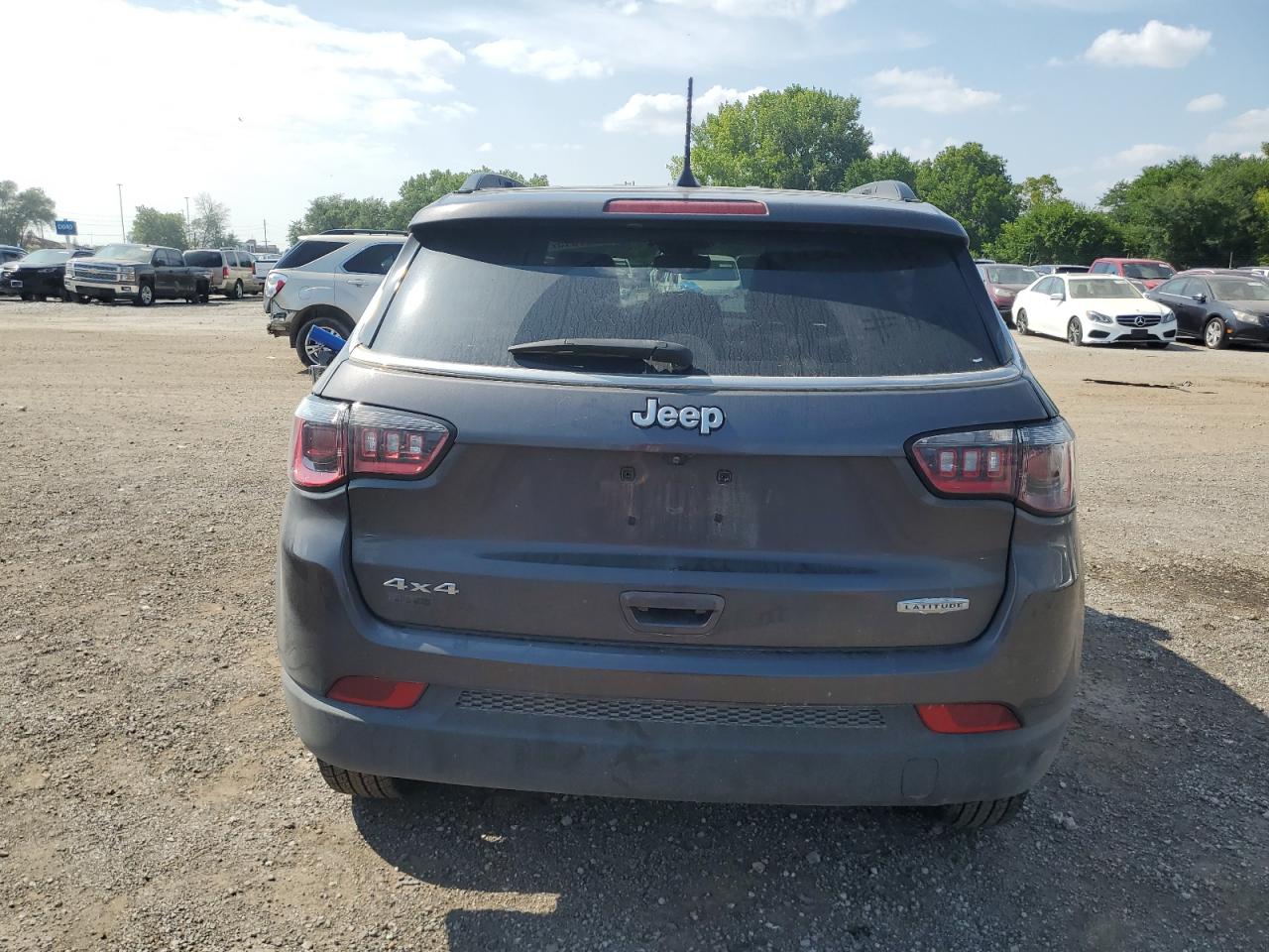 JEEP COMPASS LATITUDE