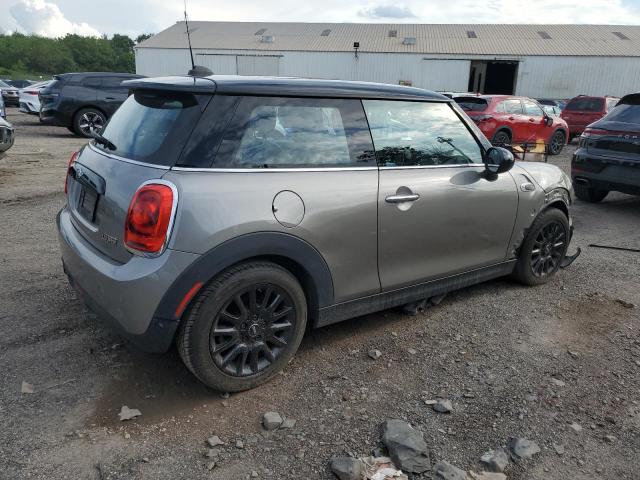 2018 MINI COOPER WMWXP5C50J2G63959