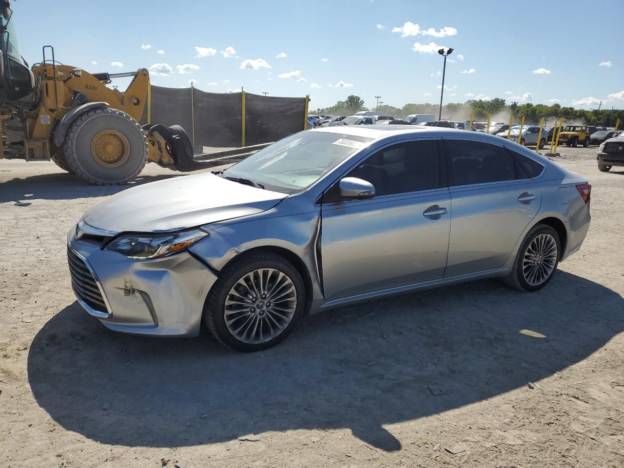 TOYOTA AVALON XLE
