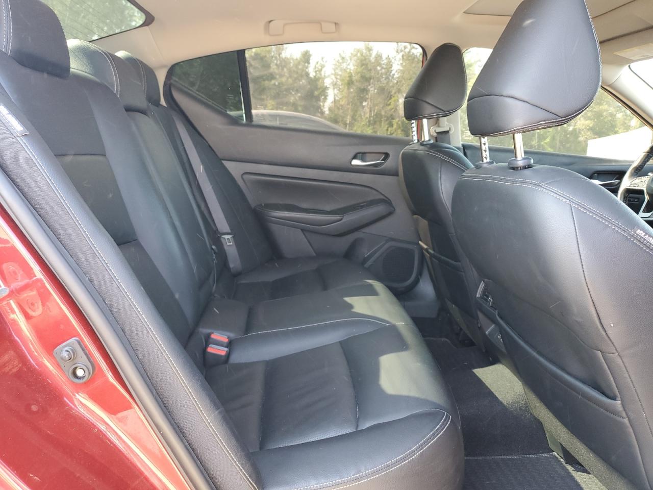 NISSAN ALTIMA PLATINUM