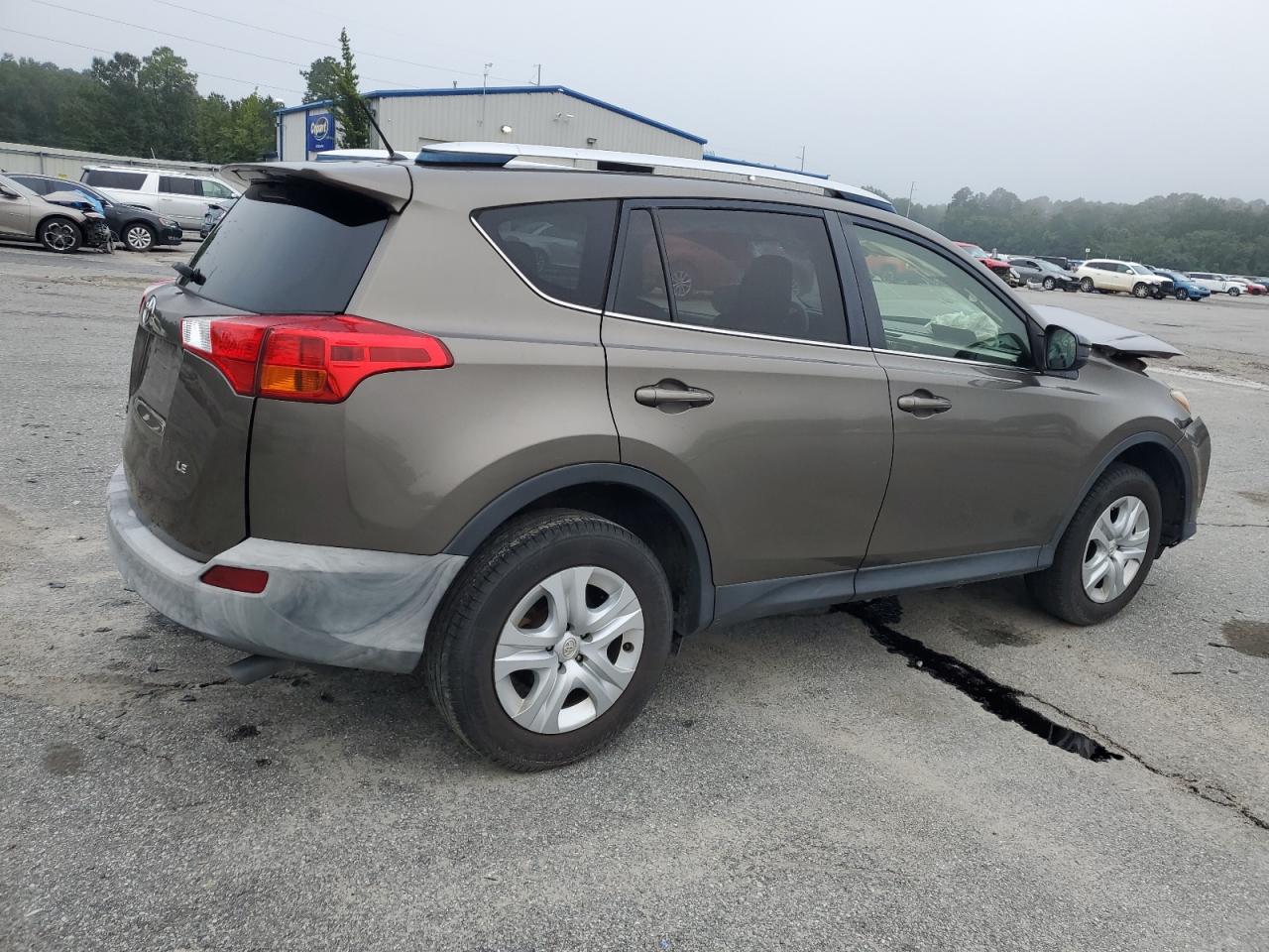 TOYOTA RAV4 LE