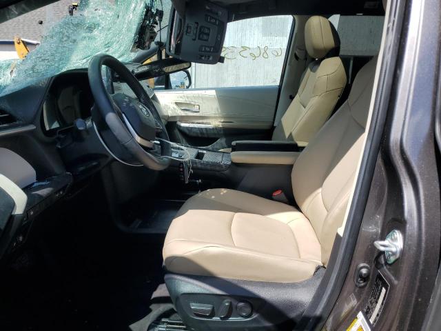 2024 TOYOTA SIENNA XLE 5TDYSKFC7RS114503