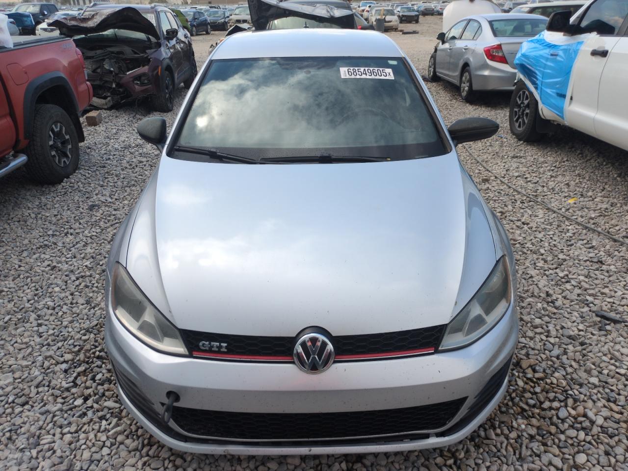 VOLKSWAGEN GOLF GTI S