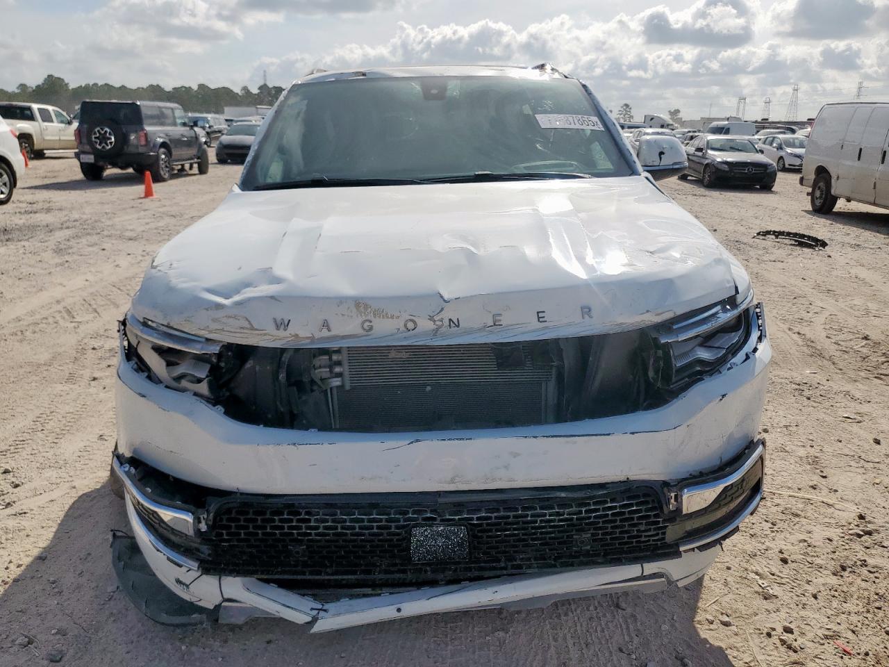 JEEP WAGONEER SERIES III