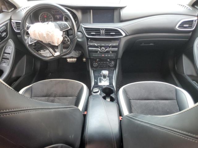 2018 INFINITI QX30 BASE SJKCH5CP8JA049550