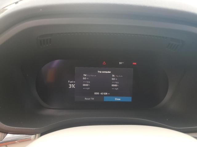 2022 VOLVO XC60 B5 MOMENTUM YV4L12RK4N1007722