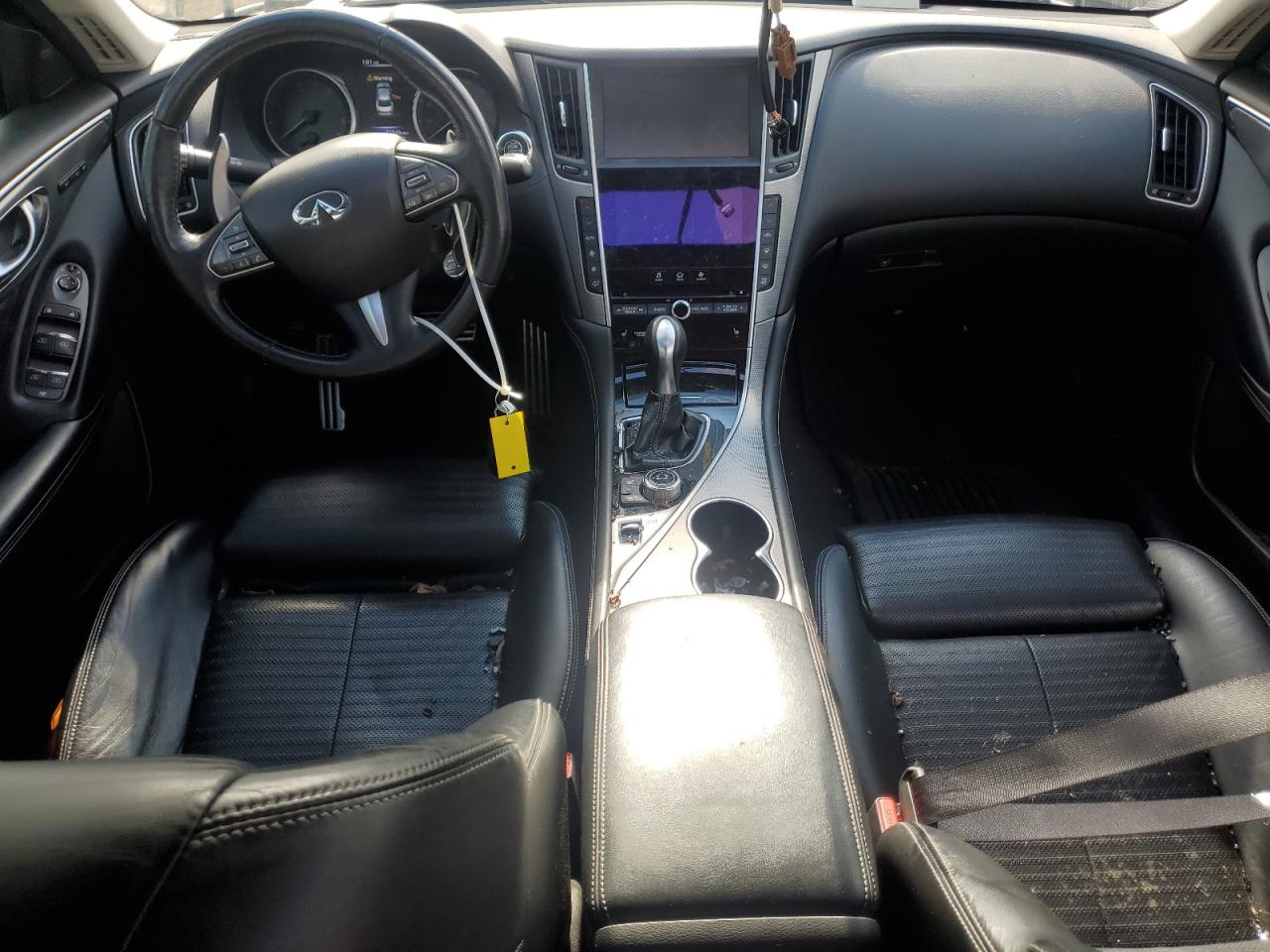 INFINITI Q50 RED SPORT 400