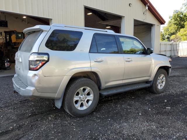 2016 TOYOTA 4RUNNER SR - JTEBU5JR5G5361353
