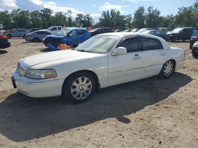 LINCOLN TOWN CAR S