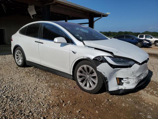 2020 TESLA MODEL X 5YJXCAE29LF218059