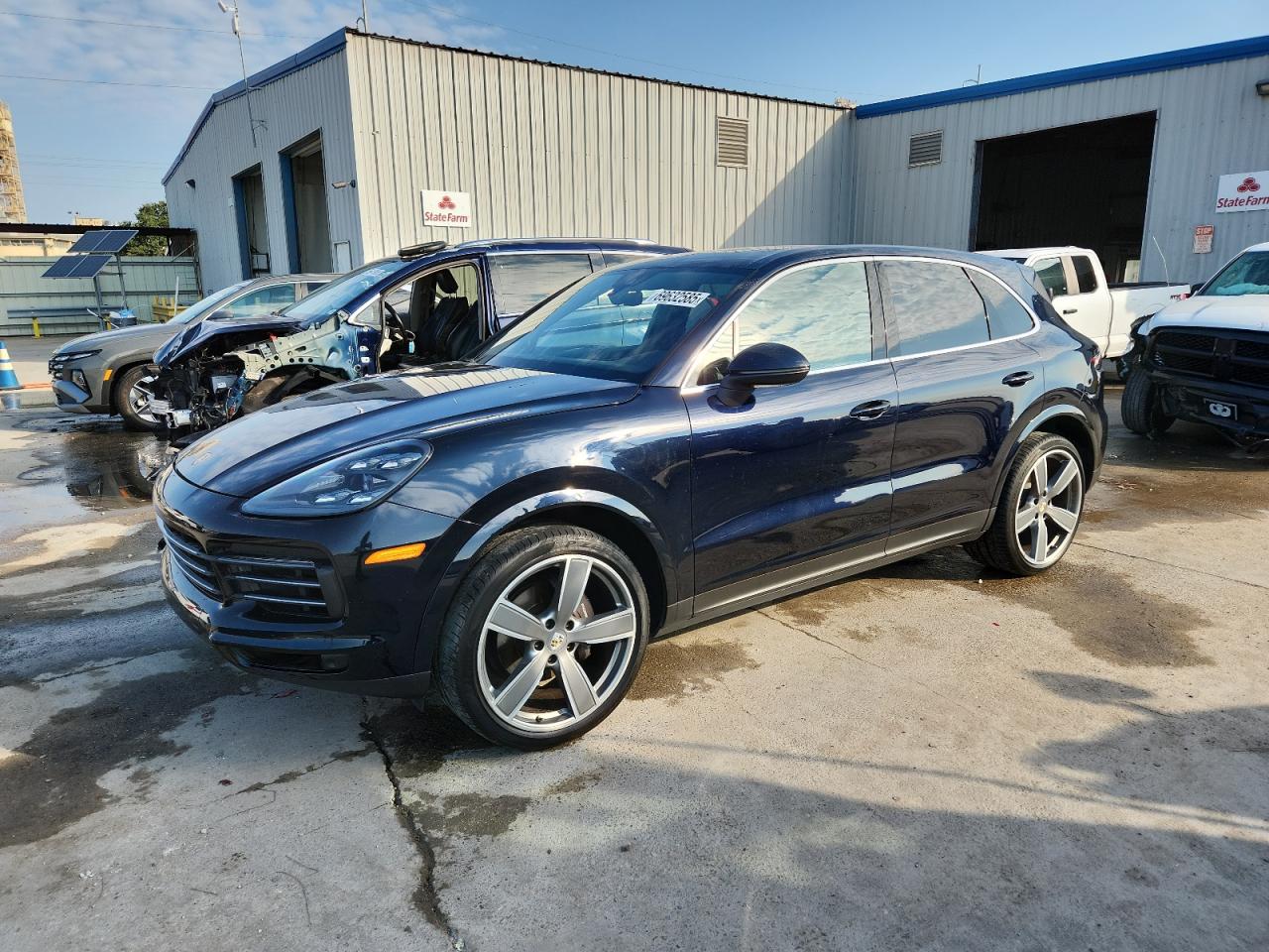 PORSCHE CAYENNE