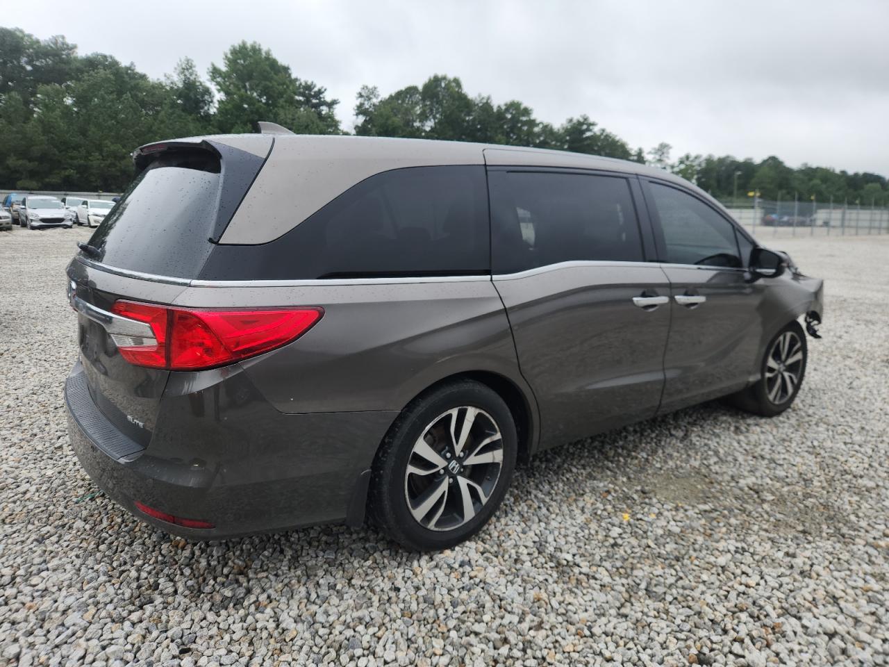 HONDA ODYSSEY ELITE