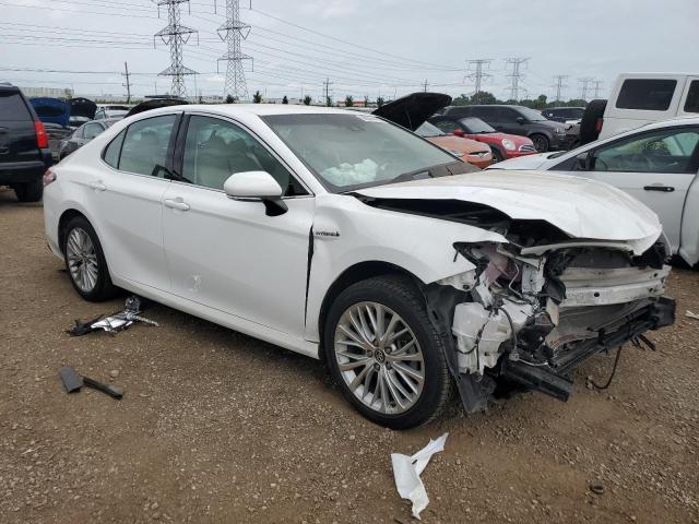 2018 TOYOTA CAMRY HYBR - 4T1B21HK6JU003070