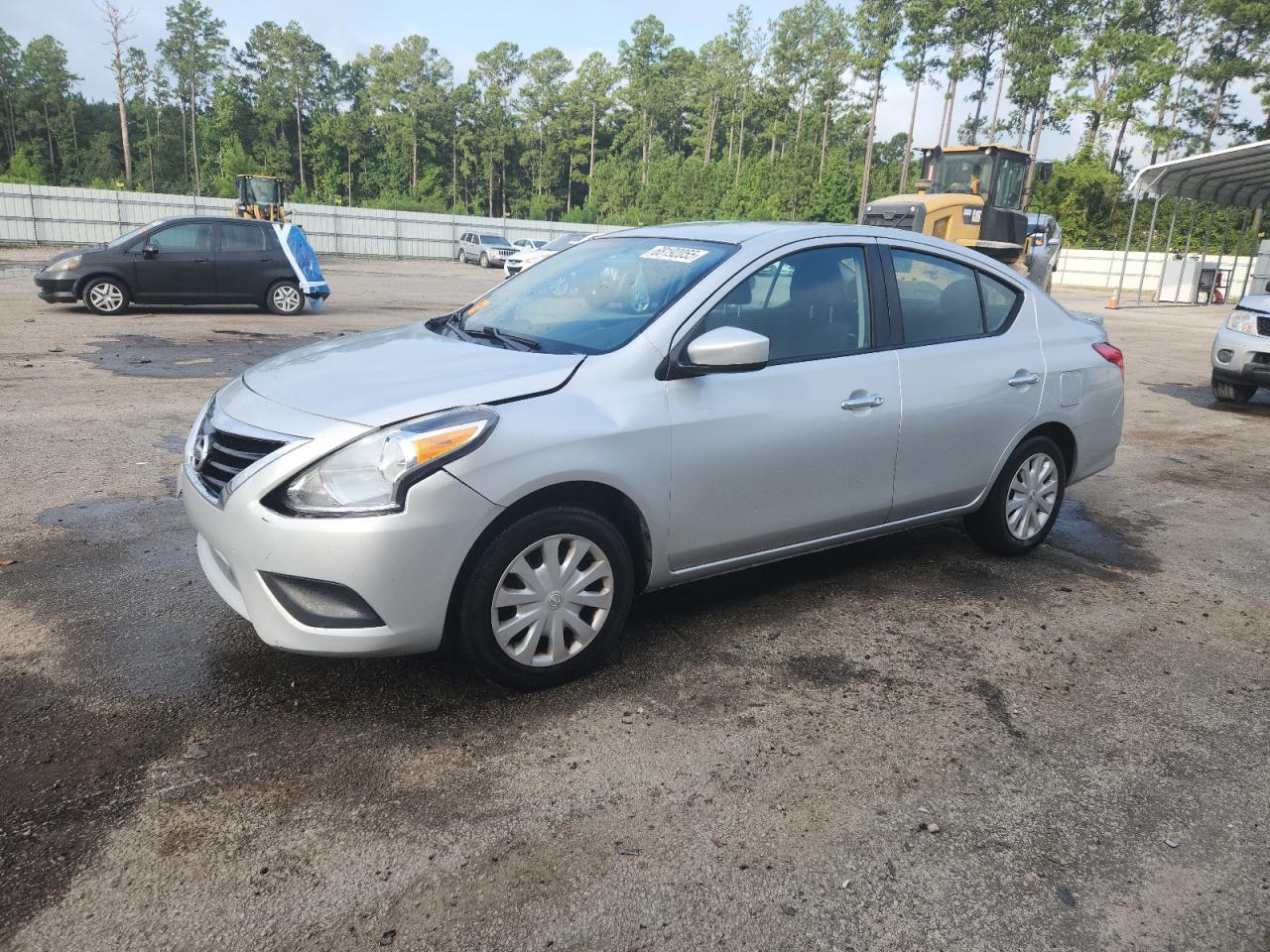 NISSAN VERSA S