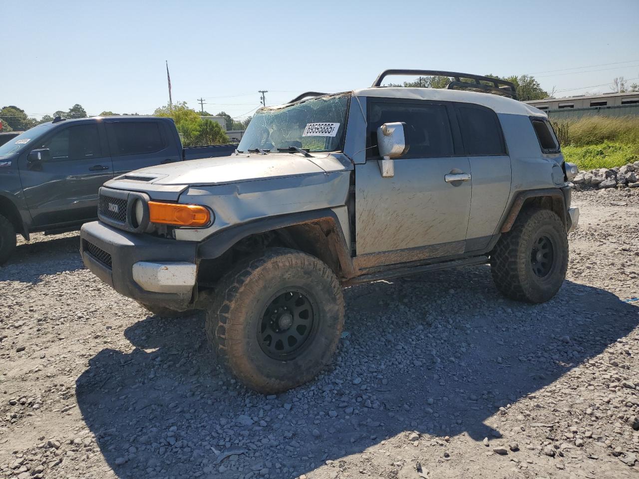 TOYOTA FJ CRUISER
