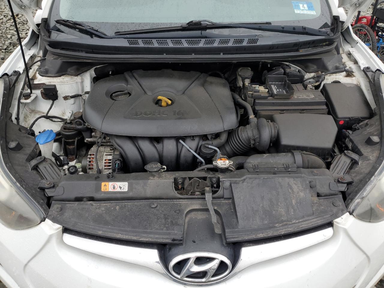 Lot #3318949916 2016 HYUNDAI ELANTRA SE