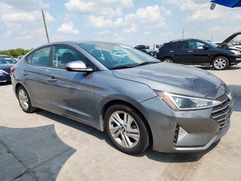 2019 HYUNDAI ELANTRA SE 5NPD84LF0KH413589