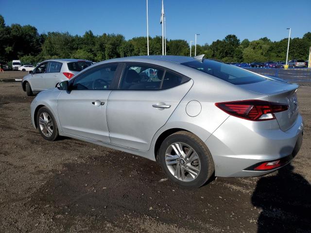 2019 HYUNDAI ELANTRA SE KMHD84LF0KU785886