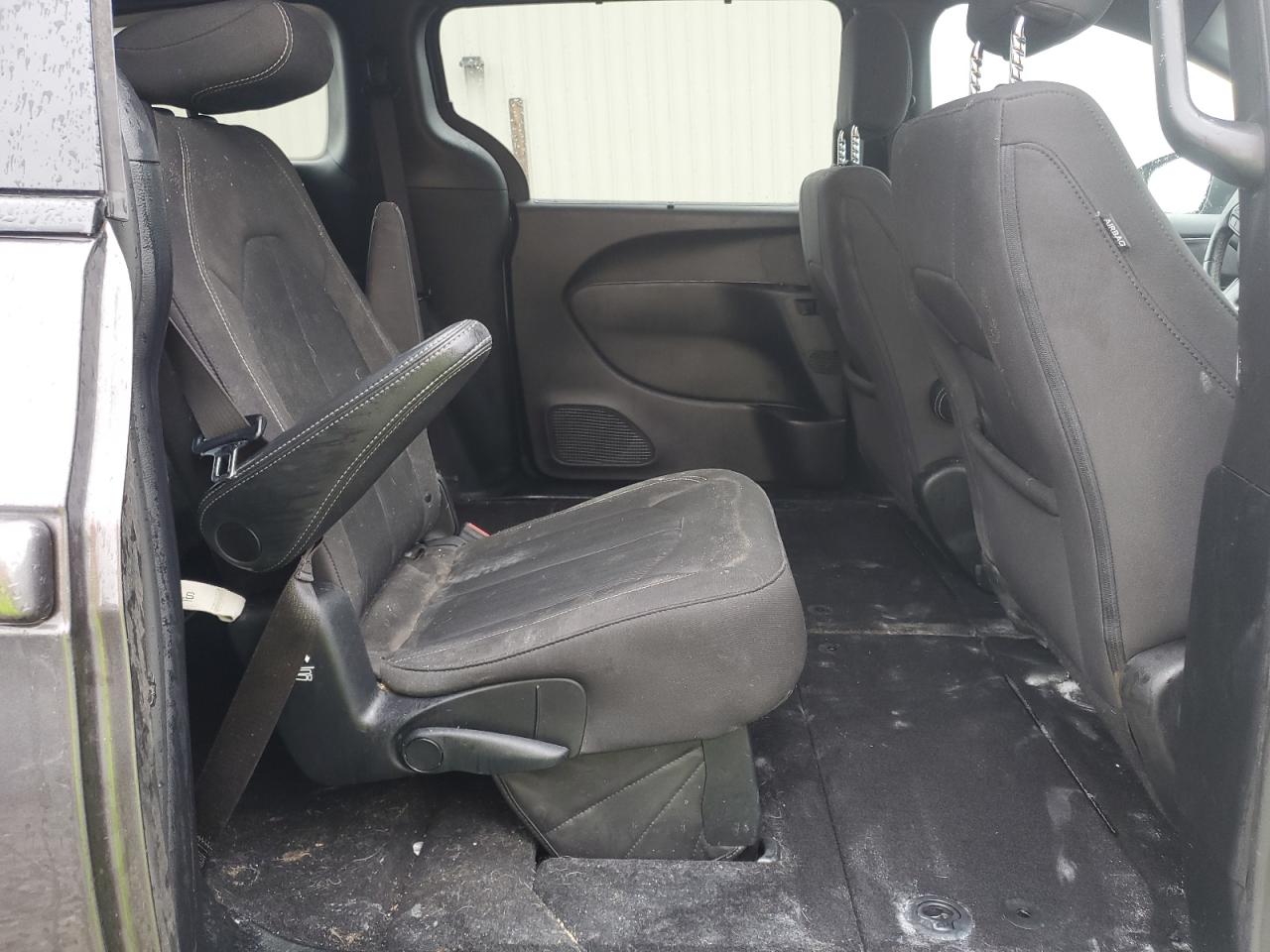 CHRYSLER PACIFICA TOURING PLUS