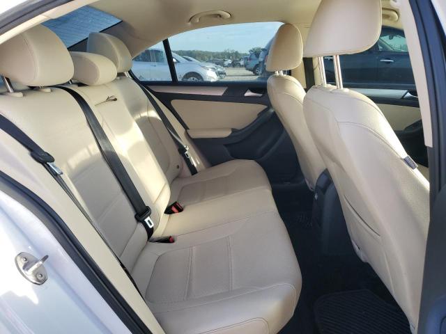 2017 VOLKSWAGEN JETTA SE 3VWDB7AJ6HM332090