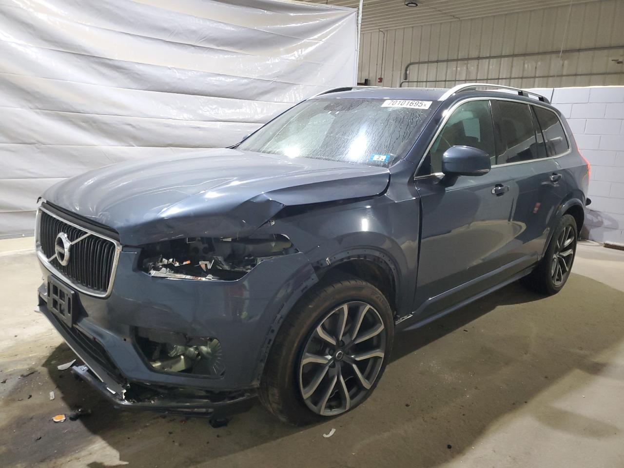 VOLVO XC90 T6 MOMENTUM
