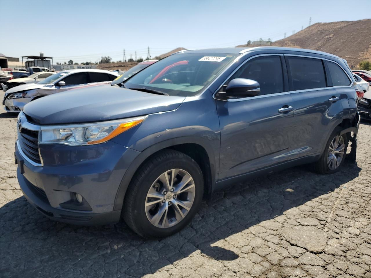 TOYOTA HIGHLANDER XLE