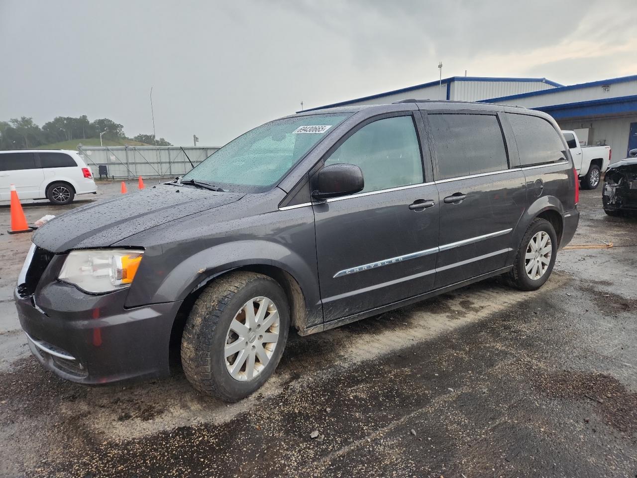 CHRYSLER TOWN & COUNTRY TOURING